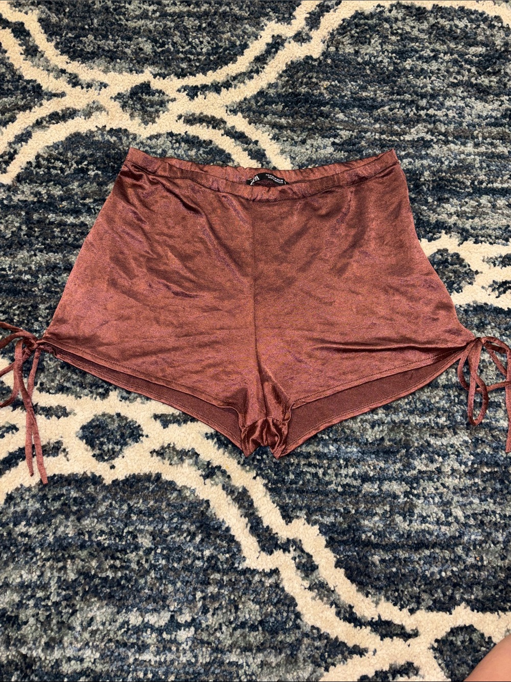 Zara Tie-Side Lounge Shorts